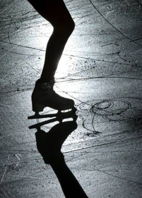 На льду (2023)