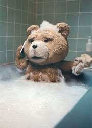 Фильм Третий лишний лишил Бэтмена первого места Фильм Третий лишний лишил Бэтмена первого места