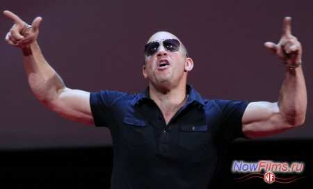 Скоро начнутся съемки комедии "Машина", в которой примет участие Вин Дизель, а осуществлять будет их режиссер "Лысого няньки" Скоро начнутся съемки комедии "Машина", в которой примет участие Вин Дизель, а осуществлять будет их режиссер "Лысого няньки"