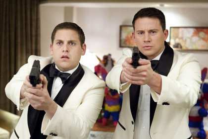 «Мачо и ботан» оденут юбки «Мачо и ботан» оденут юбки