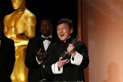 Джеки Чан получил «Оскар» Джеки Чан получил «Оскар»