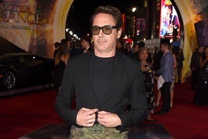 Режиссёрский дебют Роберта Дауни-мл состоится в работе над сериалом Режиссёрский дебют Роберта Дауни-мл состоится в работе над сериалом