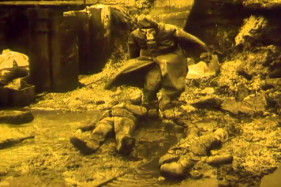 Смотрите фильмы внимательней, поскольку события из них могут произойти в действительности Смотрите фильмы внимательней, поскольку события из них могут произойти в действительности