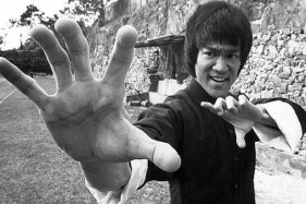 Режиссер «Елизаветы» снимет кинобиографию Брюса Ли Режиссер «Елизаветы» снимет кинобиографию Брюса Ли