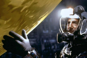 Создатели «Мира Дикого Запада» сделают многосерийную «Сферу» Создатели «Мира Дикого Запада» сделают многосерийную «Сферу»